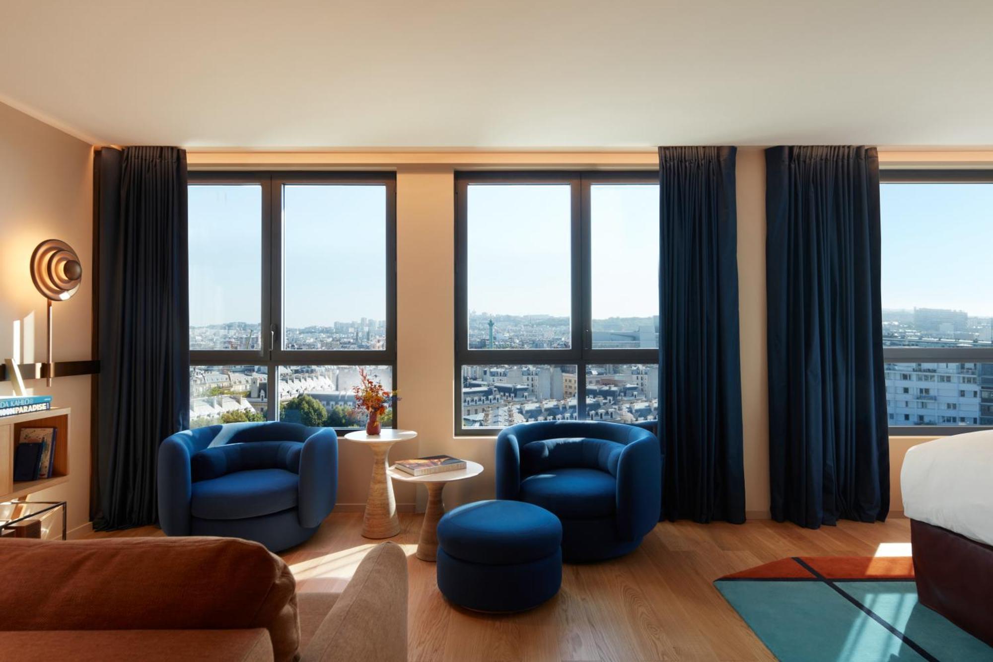 So/ Paris Hotel Exterior photo Suite at the Hotel
