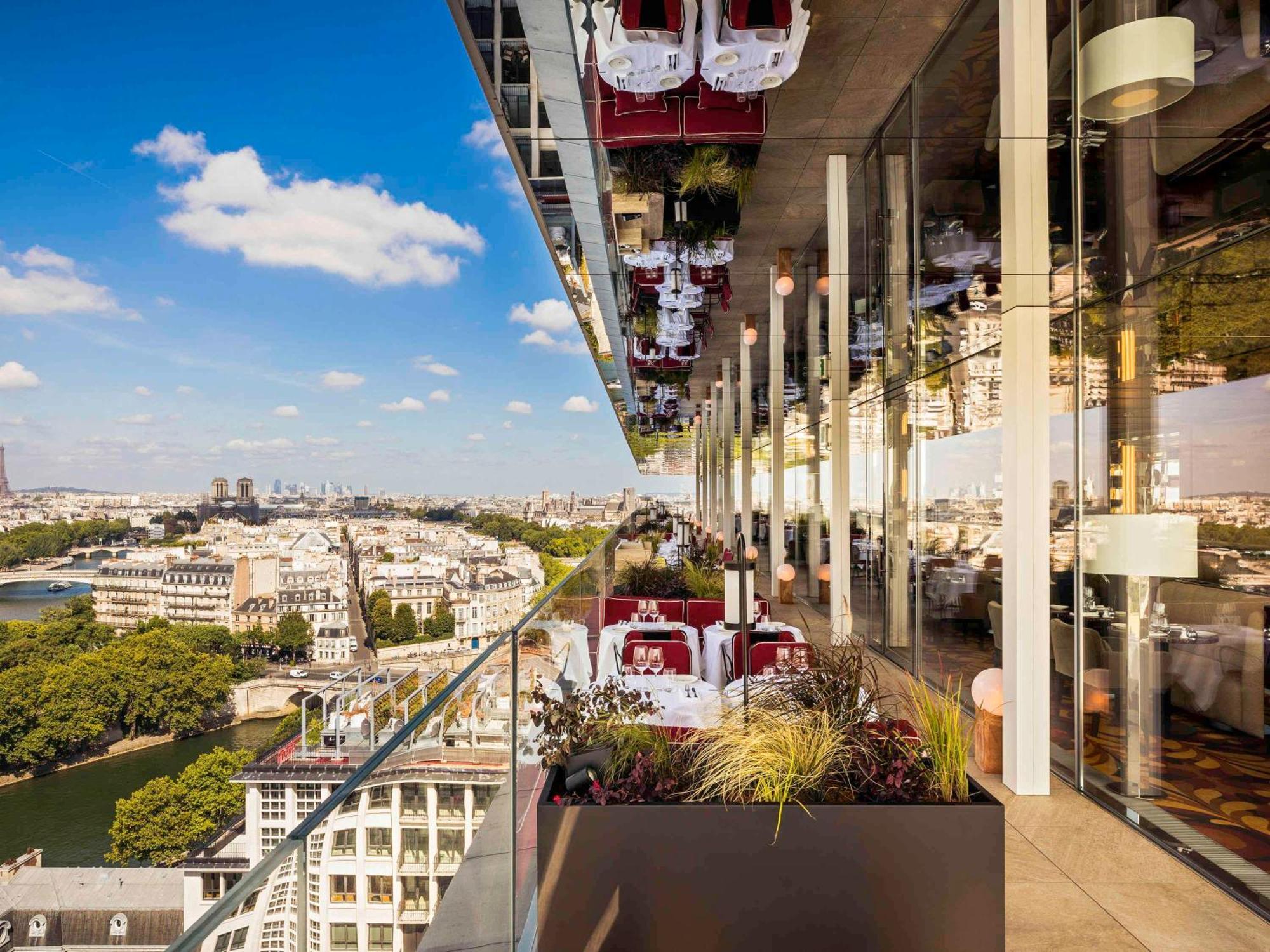 So/ Paris Hotel Exterior photo The restaurant