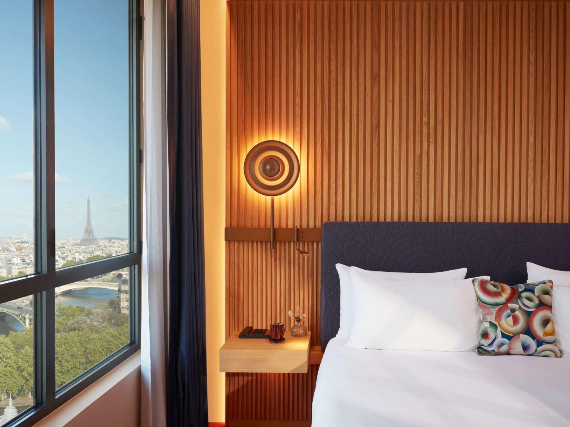 So/ Paris Hotel Exterior photo A room at the hotel